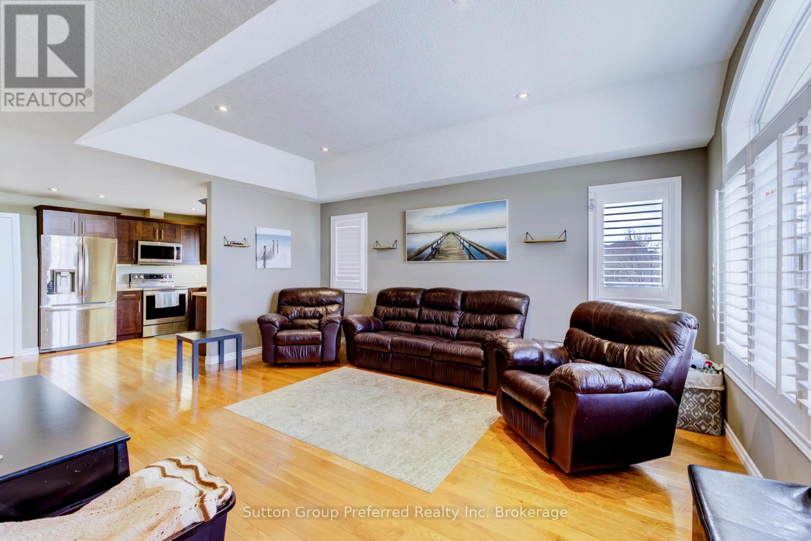 820 Ridgewood Drive, Woodstock, Ontario  N4T 0E1 - Photo 5 - X12577950