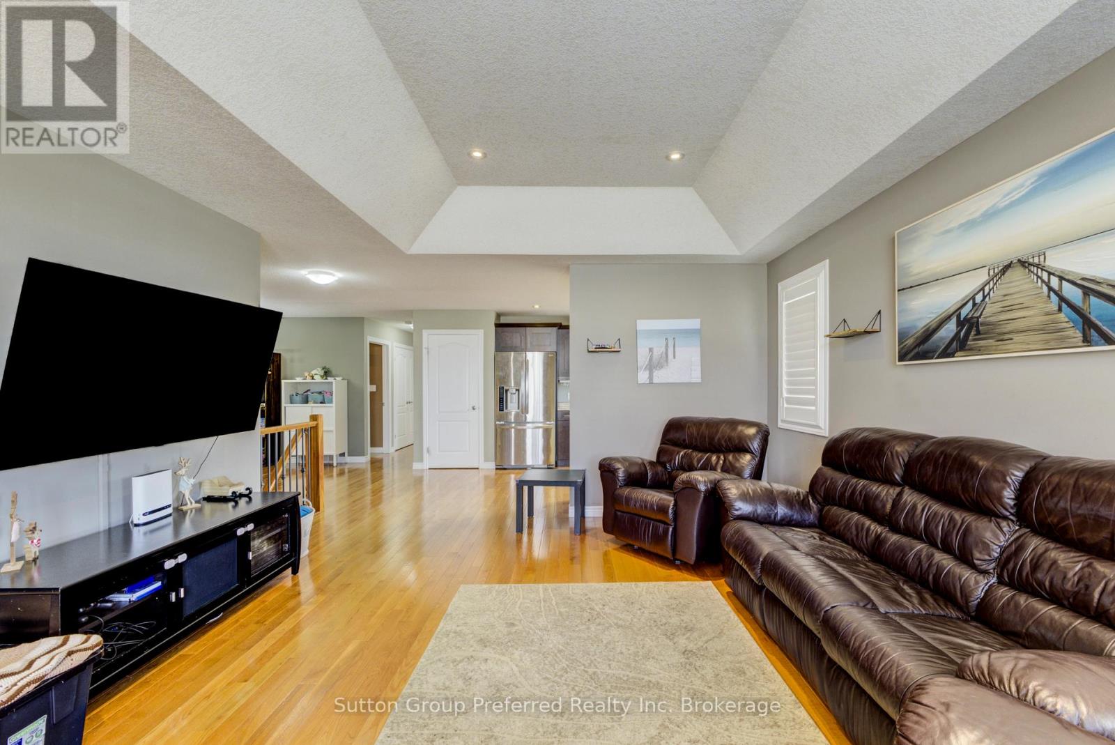 820 Ridgewood Drive, Woodstock, Ontario  N4T 0E1 - Photo 6 - X12577950