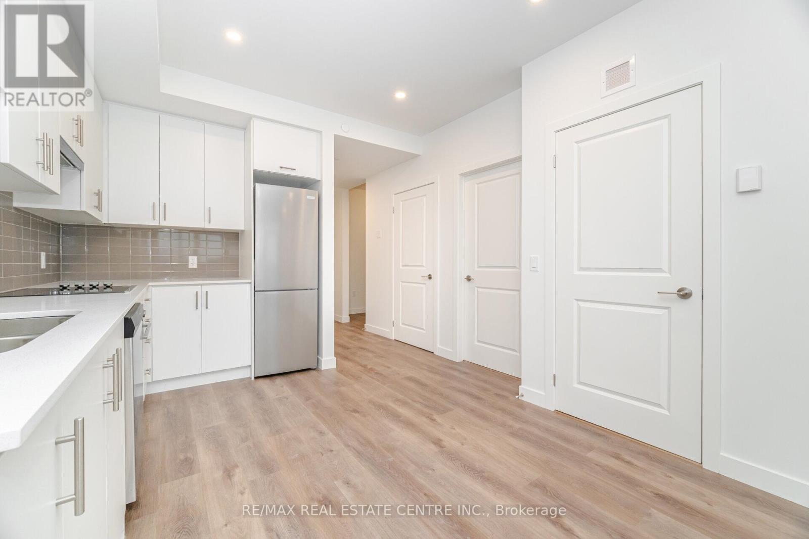 405 - 461 Green Road, Hamilton, Ontario  L8E 5B4 - Photo 11 - X12577740