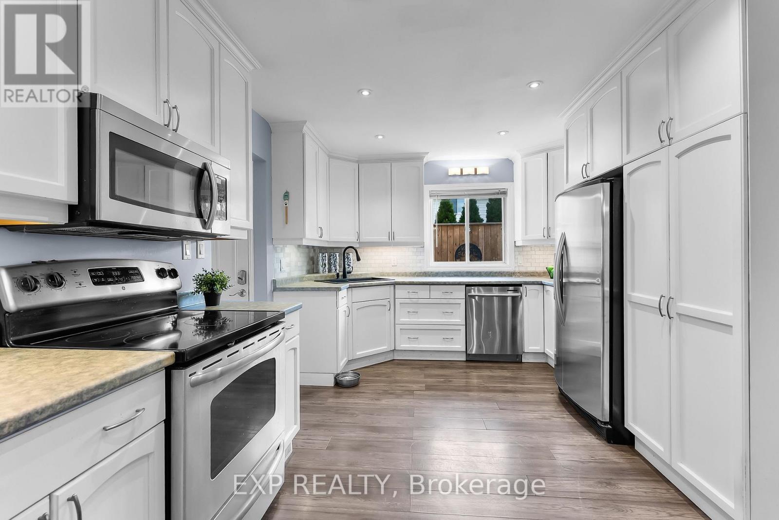 4487 Lee Avenue, Niagara Falls, Ontario  L2H 3C3 - Photo 10 - X12577808