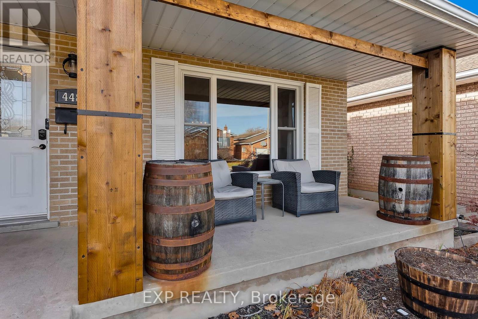 4487 Lee Avenue, Niagara Falls, Ontario  L2H 3C3 - Photo 3 - X12577808