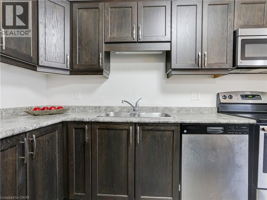 1989 Ottawa Street S Unit# 23g, Kitchener, Ontario  N2E 0G7 - Photo 16 - 40790571