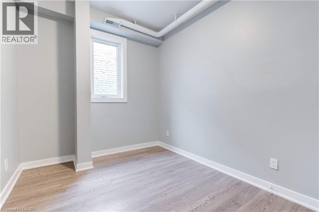 657 Barton Street E Unit# 302, Hamilton, Ontario  L8L 3A3 - Photo 13 - 40790520