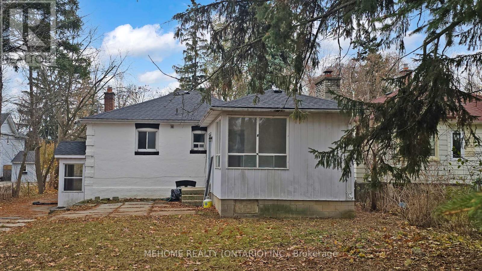 95 Roseview Avenue, Richmond Hill, Ontario  L4C 1C6 - Photo 39 - N12551742