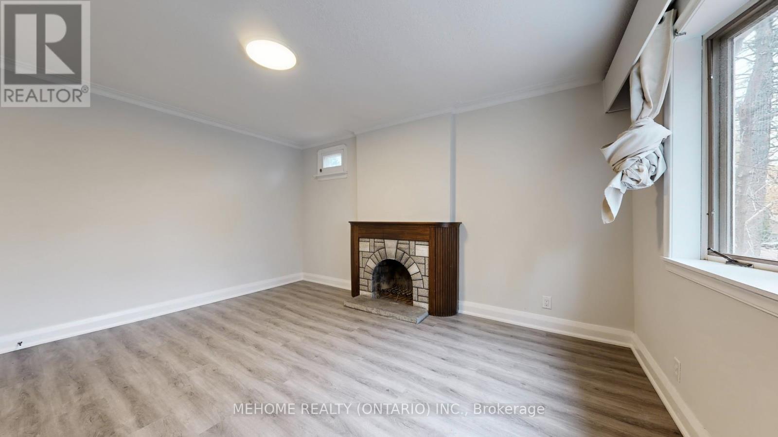 95 Roseview Avenue, Richmond Hill, Ontario  L4C 1C6 - Photo 6 - N12551742