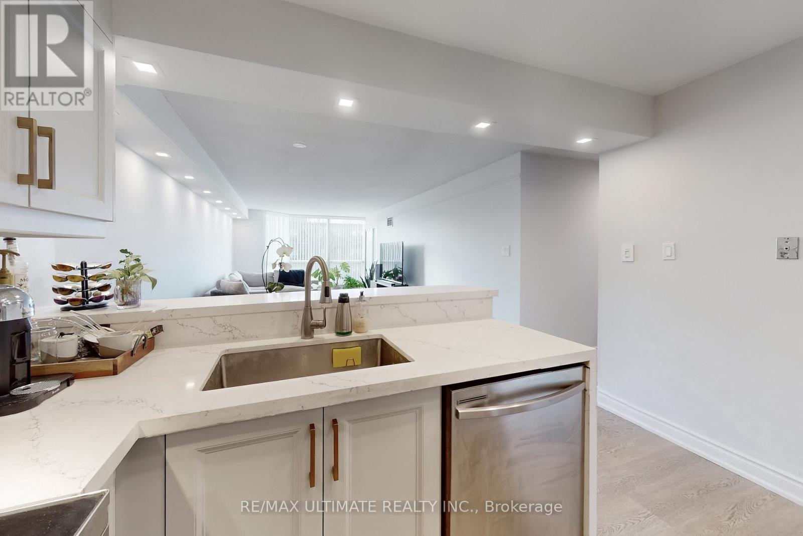 322 - 309 Major Mackenzie Drive E, Richmond Hill, Ontario  L4C 9V5 - Photo 19 - N12569980