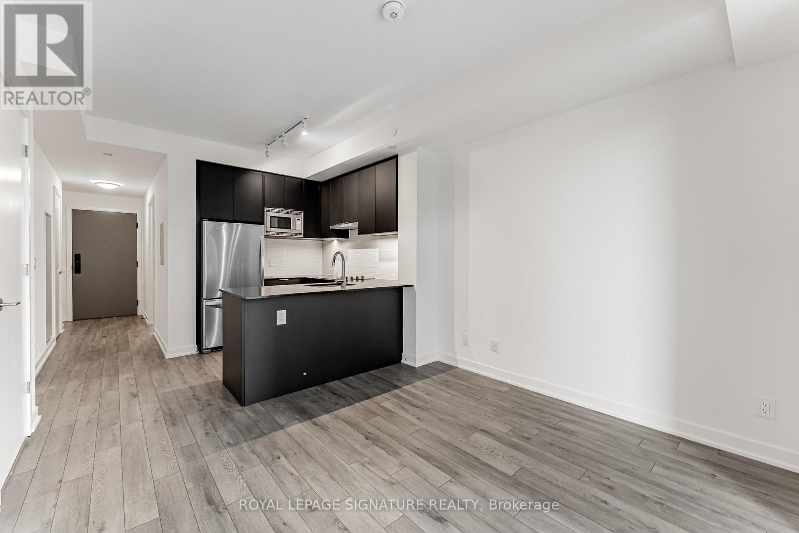 811 - 3071 Trafalgar Road, Oakville, Ontario L6H 3V6 - Photo 15 - W12562266