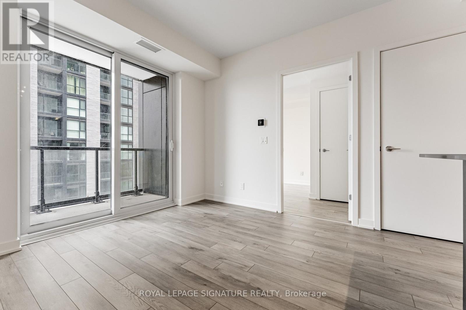 811 - 3071 Trafalgar Road, Oakville, Ontario L6H 3V6 - Photo 16 - W12562266