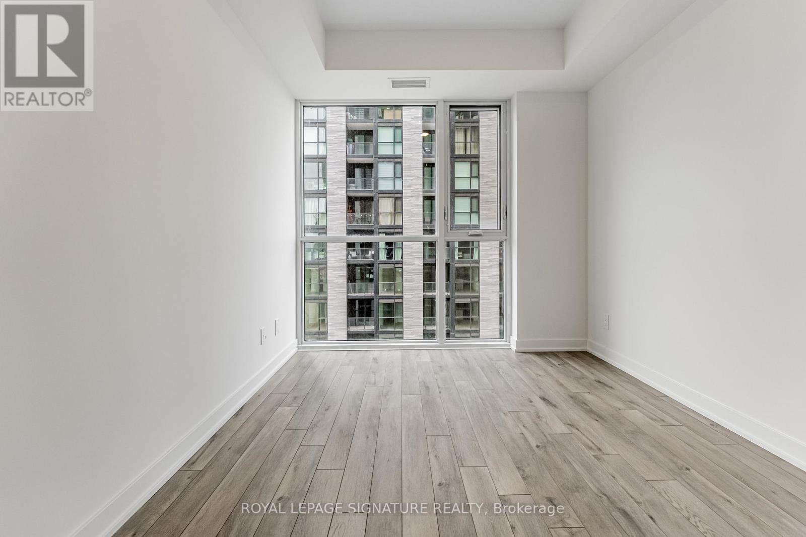 811 - 3071 Trafalgar Road, Oakville, Ontario L6H 3V6 - Photo 21 - W12562408