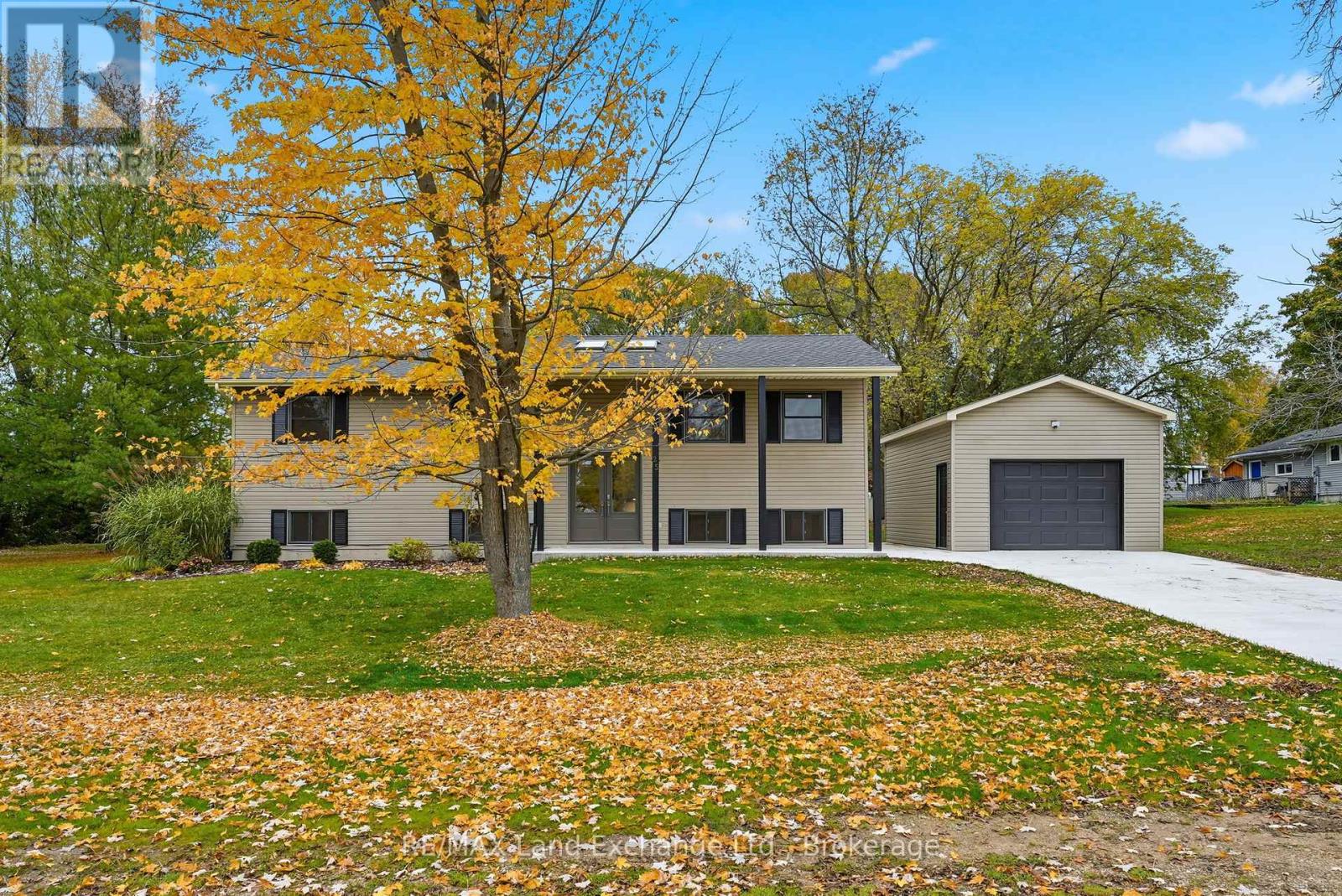 25 DIRSTIEN STREET N, Brockton, Ontario