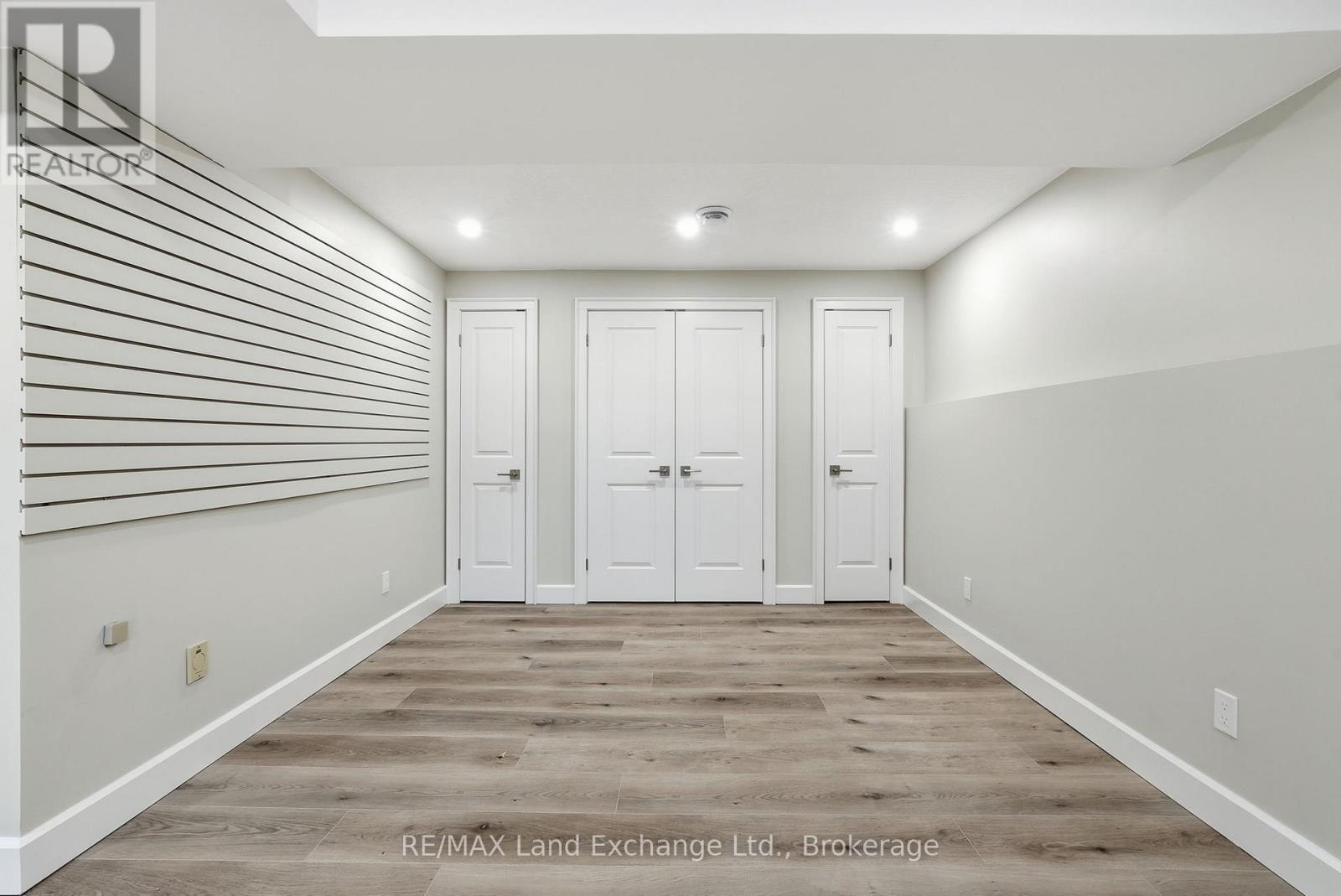 25 Dirstien Street N, Brockton, Ontario  N0G 1S0 - Photo 35 - X12577902