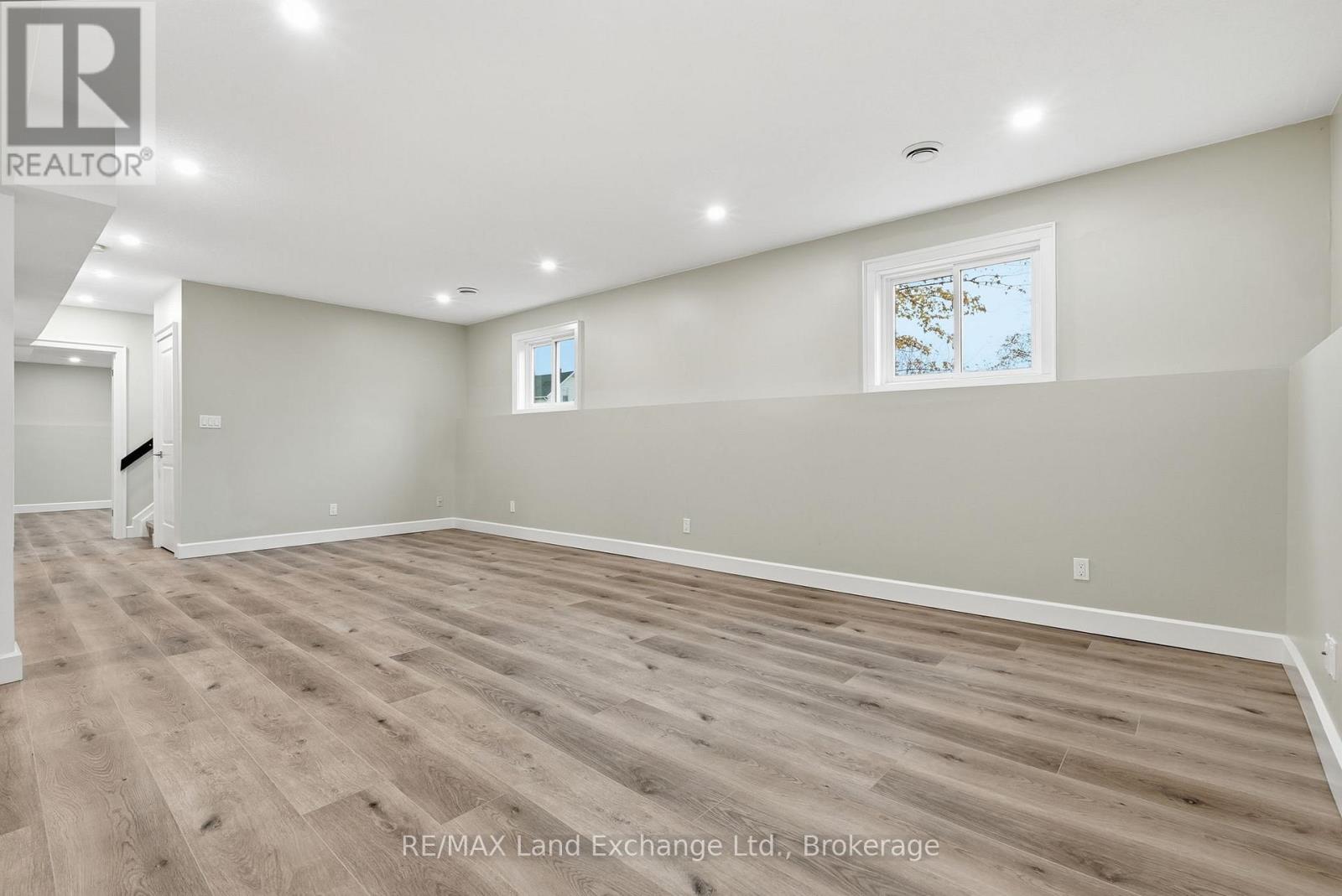 25 Dirstien Street N, Brockton, Ontario  N0G 1S0 - Photo 38 - X12577902