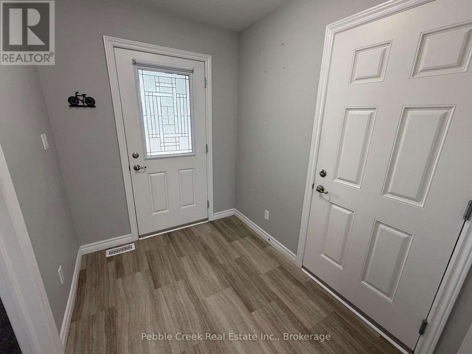 18 Windward Way N, Ashfield-Colborne-Wawanosh, Ontario  N7A 0B2 - Photo 4 - X12577904