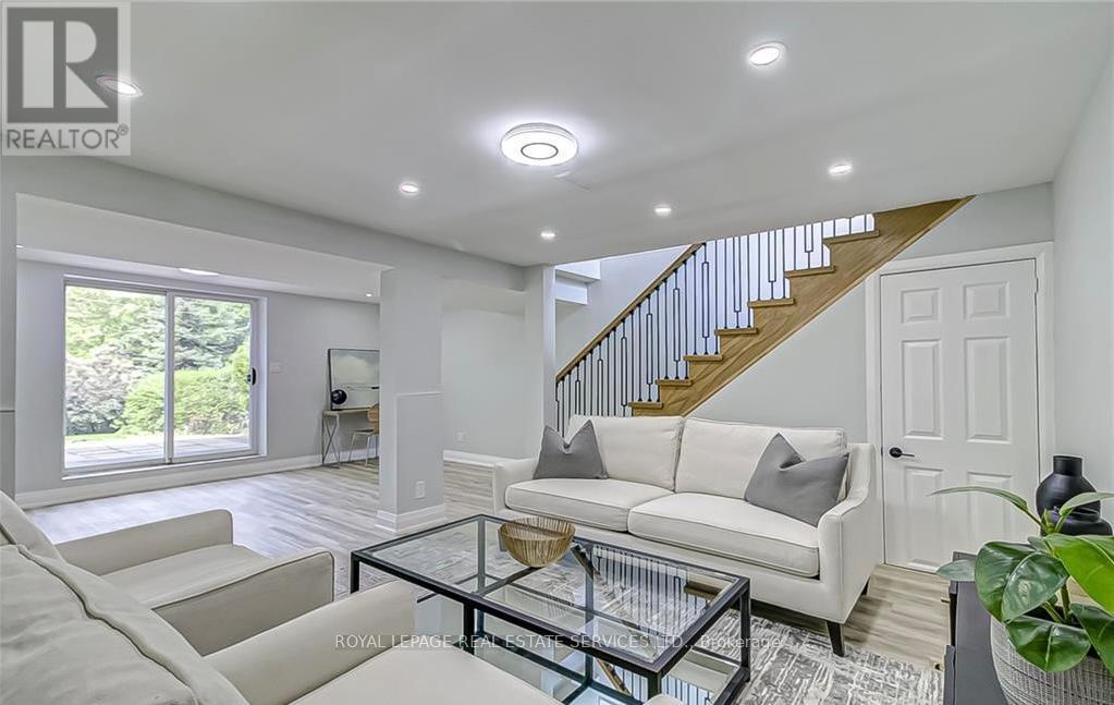 40 Ewing Street, Halton Hills, Ontario  L7G 2P9 - Photo 25 - W12576126