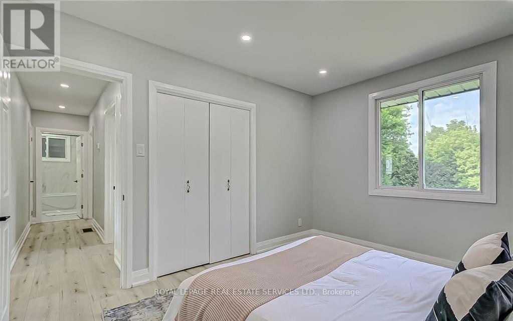 40 Ewing Street, Halton Hills, Ontario  L7G 2P9 - Photo 16 - W12576126