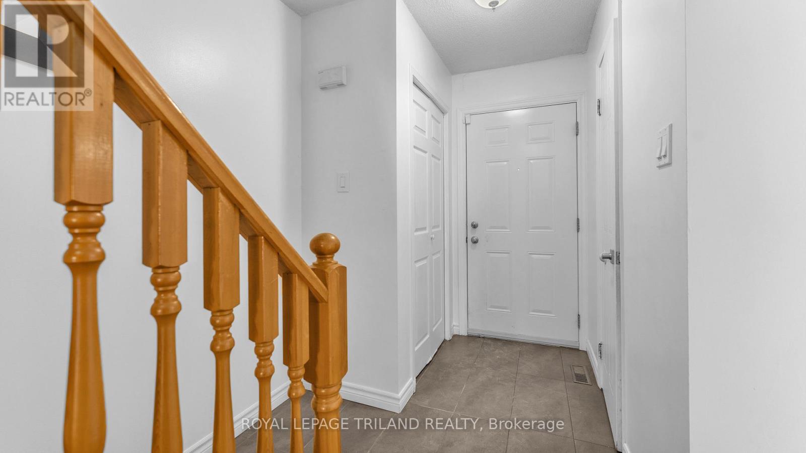 1 - 1247 Huron Street, London East, Ontario  N5Y 4X7 - Photo 3 - X12577644