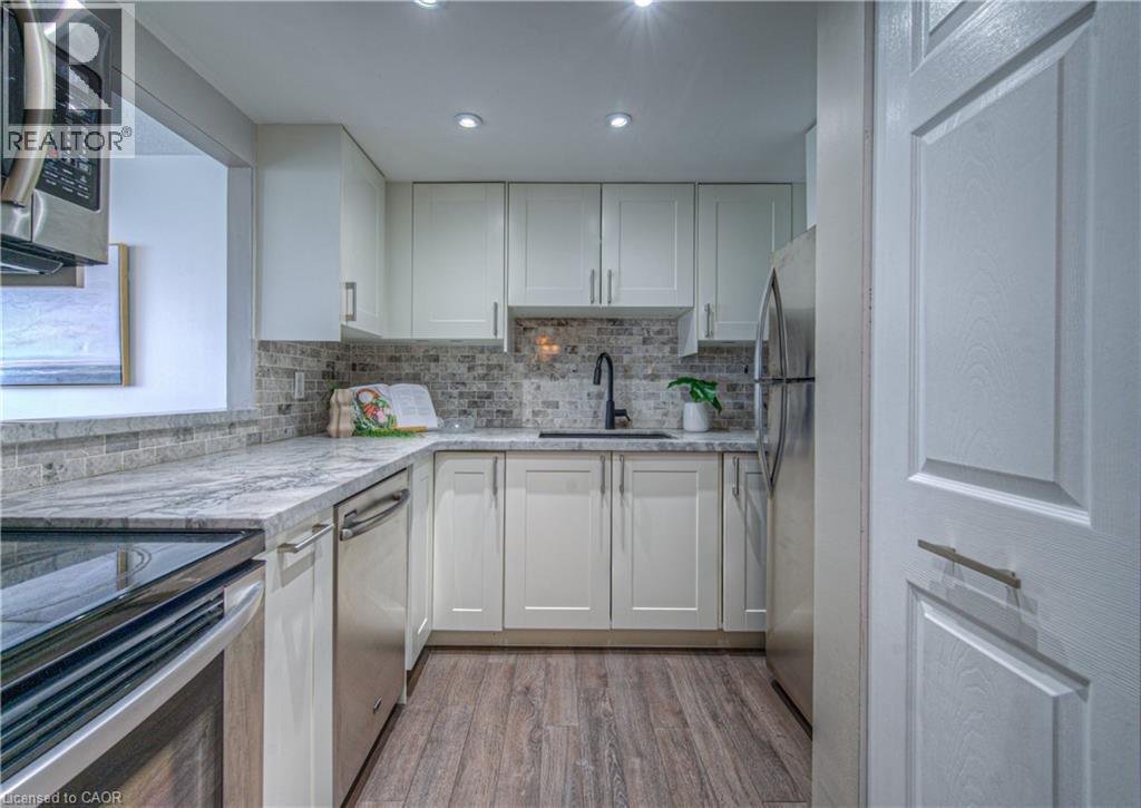 1225 North Shore Boulevard E Unit# 503, Burlington, Ontario  L7S 1Z6 - Photo 5 - 40790424