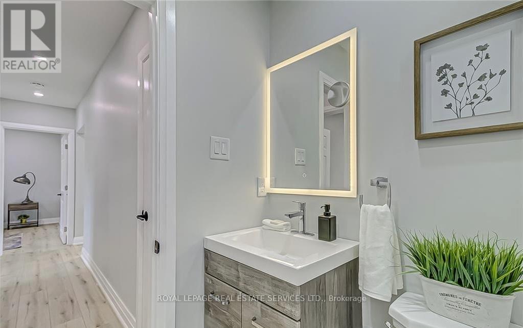 40 Ewing Street, Halton Hills, Ontario  L7G 2P9 - Photo 20 - W12576126