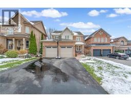 8 KEEWAYDIN Street, Waterdown, Ontario