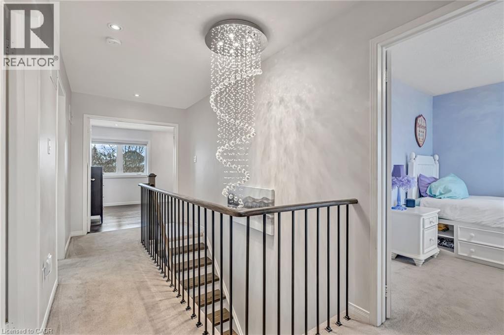 8 Keewaydin Street, Waterdown, Ontario  L8B 0K1 - Photo 18 - 40787419