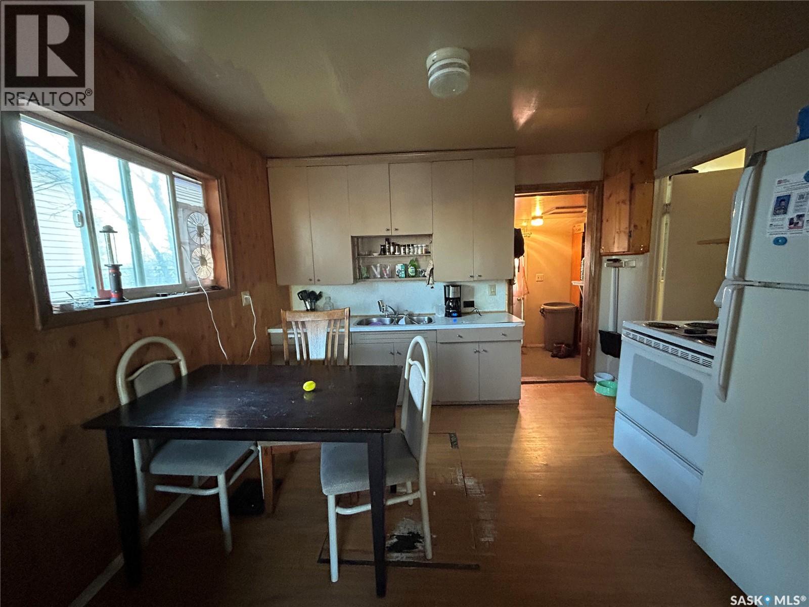 618 98th Avenue, Tisdale, Saskatchewan  S0E 1T0 - Photo 10 - SK024684