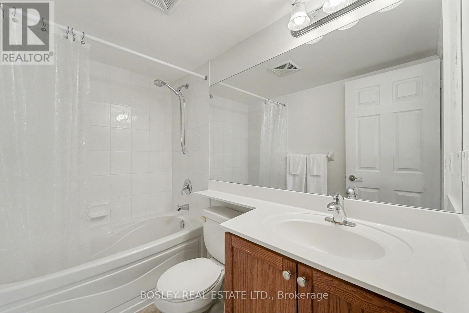 3006 - 15 Greenview Avenue, Toronto, Ontario  M2M 4M7 - Photo 17 - C12577804