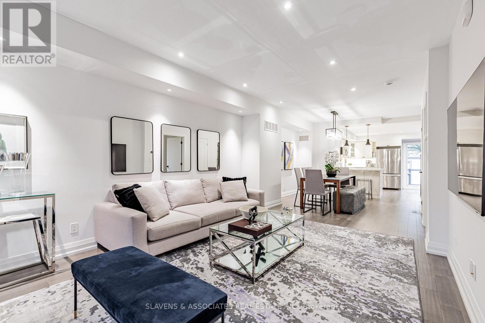 111 Cedric Avenue, Toronto, Ontario  M6C 3X7 - Photo 9 - C12577812