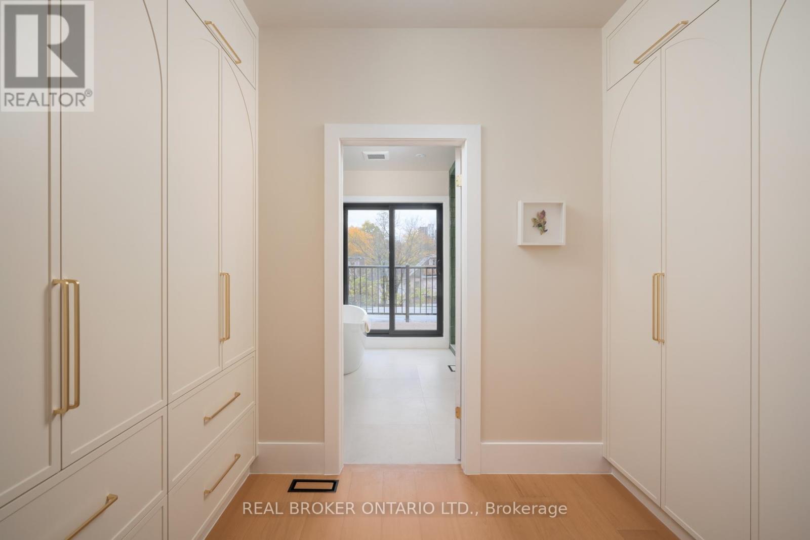 256 Major Street, Toronto, Ontario  M5S 2L6 - Photo 36 - C12577876