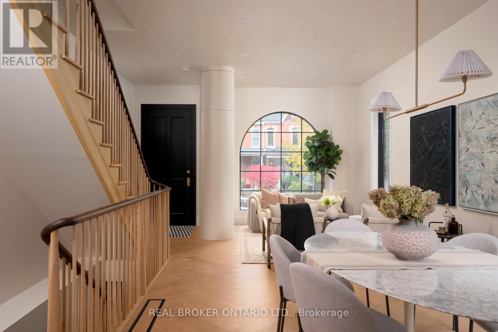 256 Major Street, Toronto, Ontario  M5S 2L6 - Photo 6 - C12577876