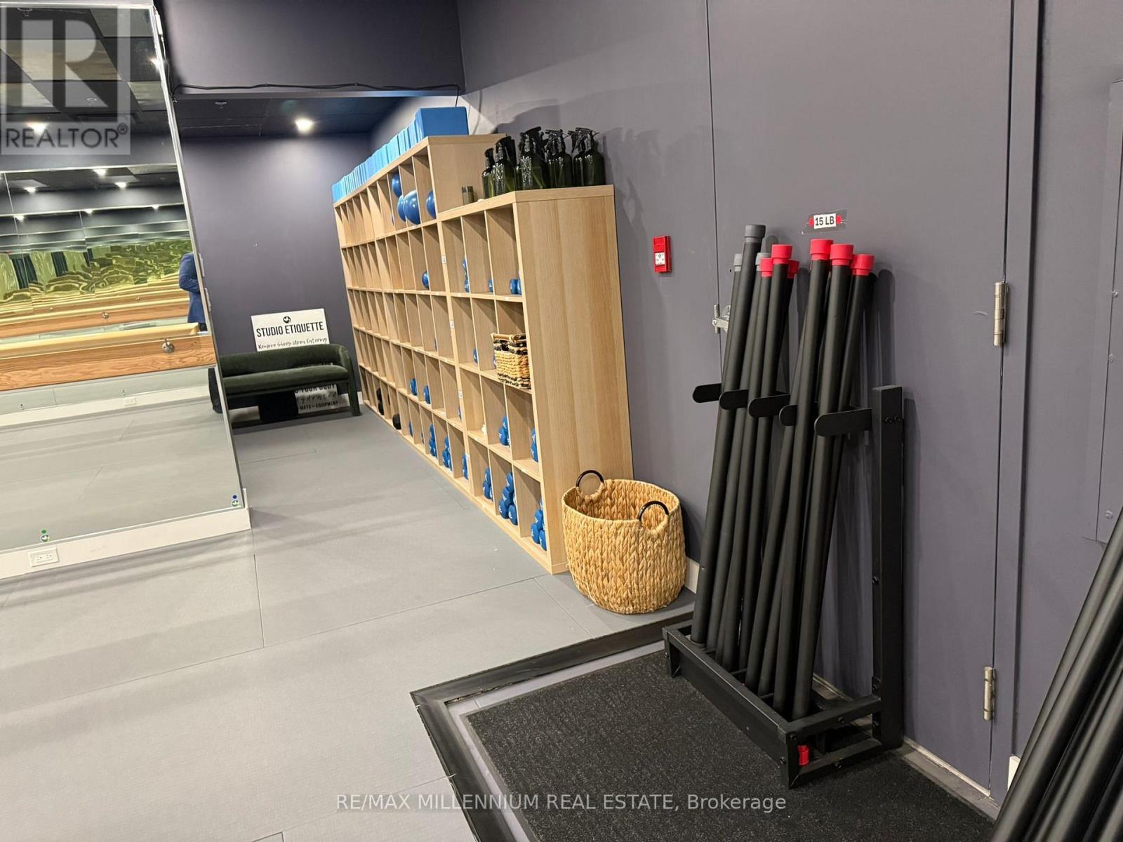 4 - 410 Adelaide Street, Toronto, Ontario  M5V 1S8 - Photo 5 - C12578042