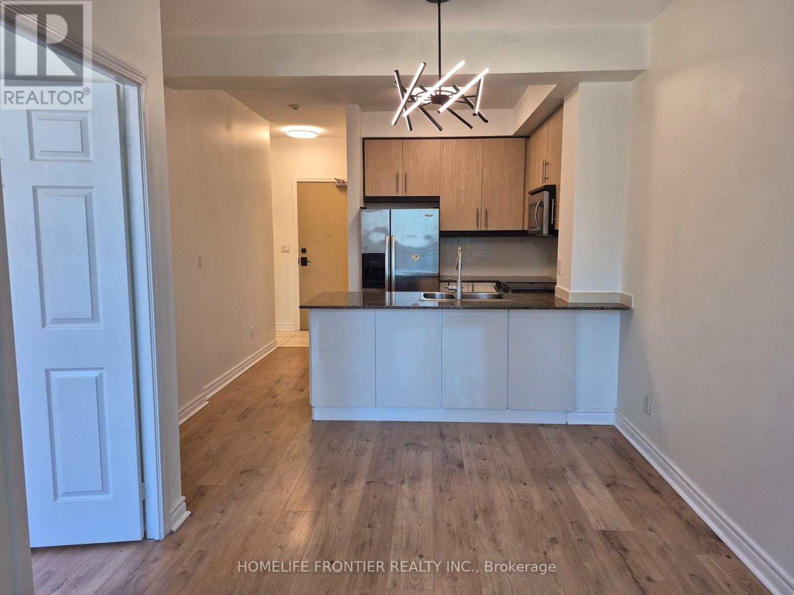 1009 - 18 Holmes Avenue, Toronto, Ontario  M2N 0E1 - Photo 2 - C12578052