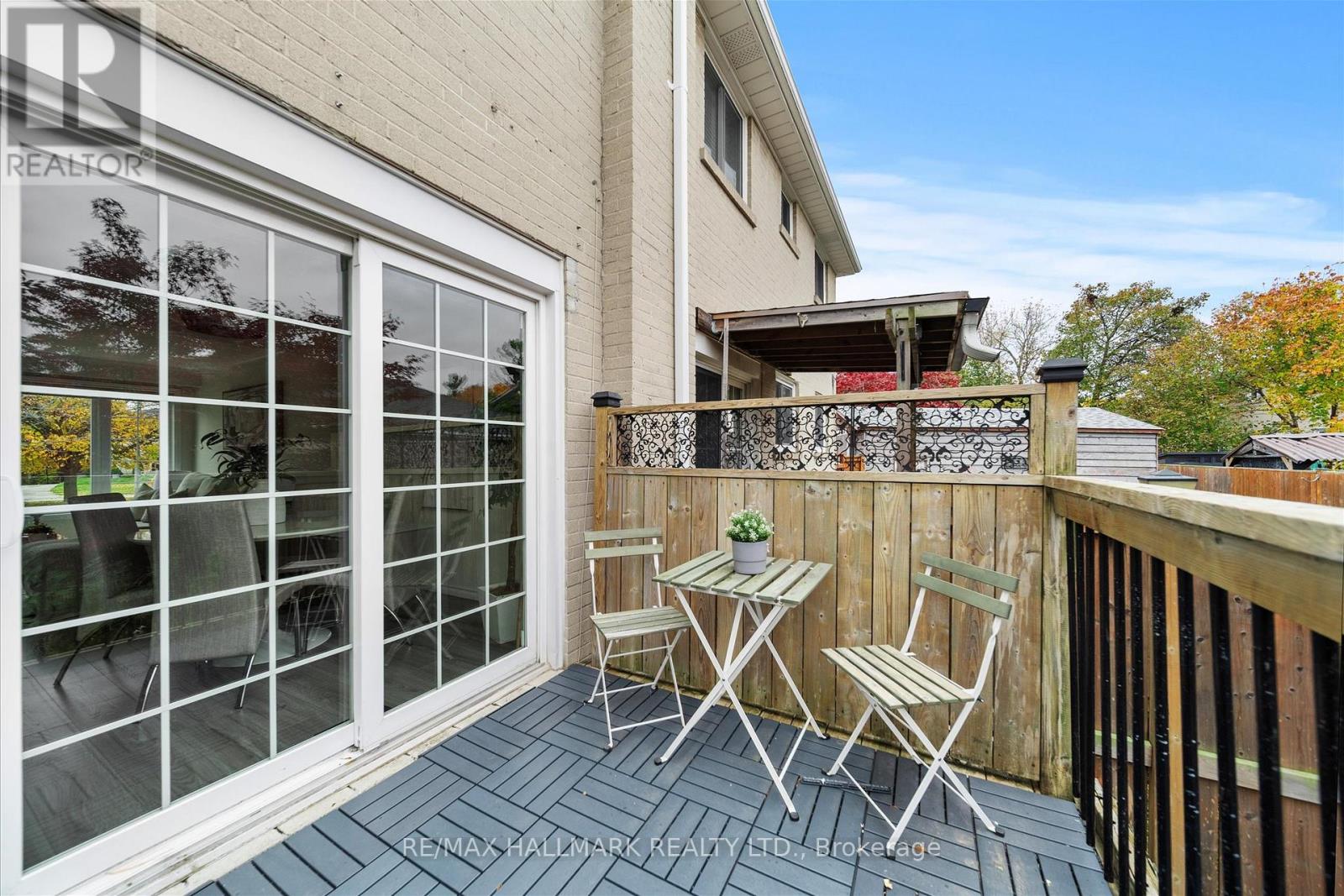 44 Athenia Court, Toronto, Ontario  M1E 2C1 - Photo 6 - E12577850