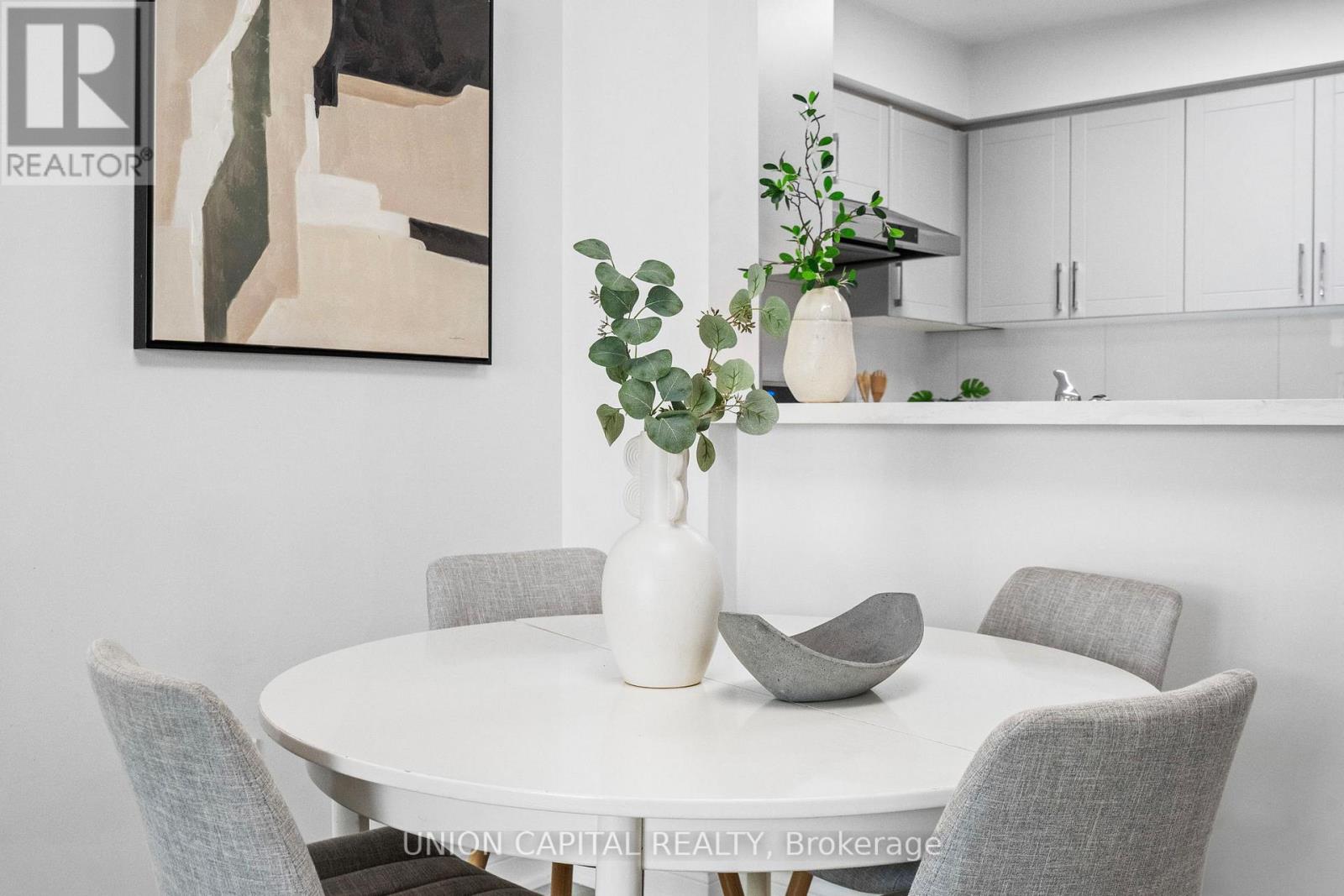 LPH17 - 39 PEMBERTON AVENUE, Toronto, Ontario