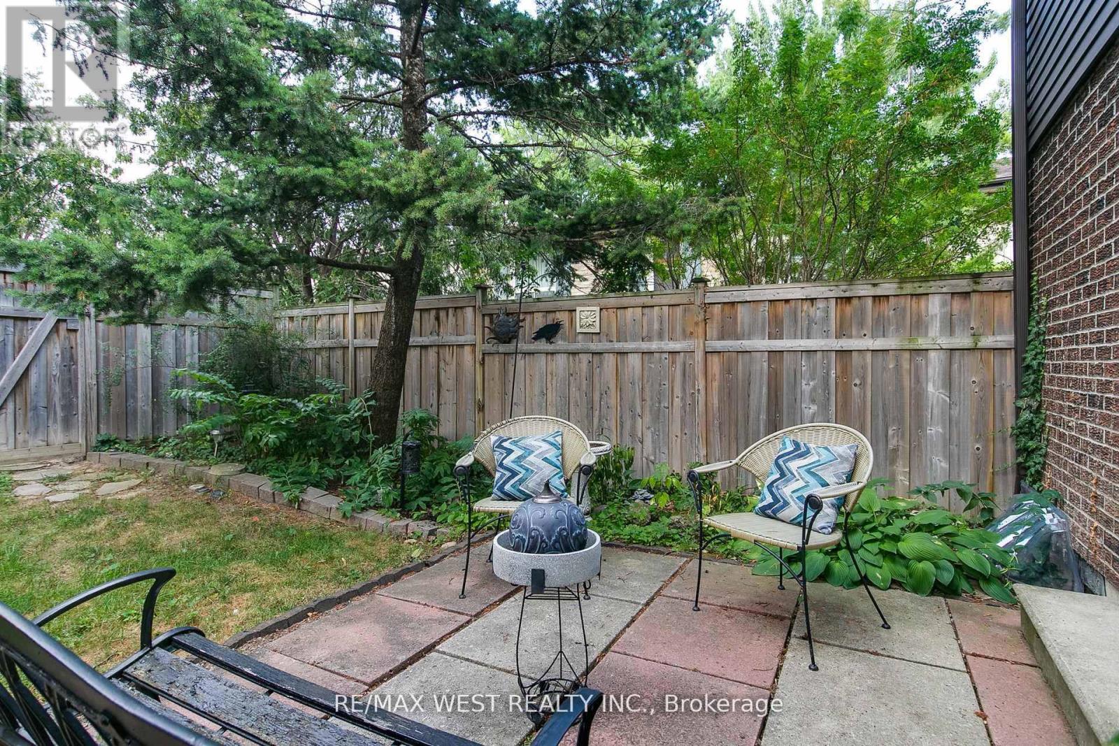 113 Palmdale Drive, Toronto, Ontario  M1T 1P2 - Photo 10 - E12575690