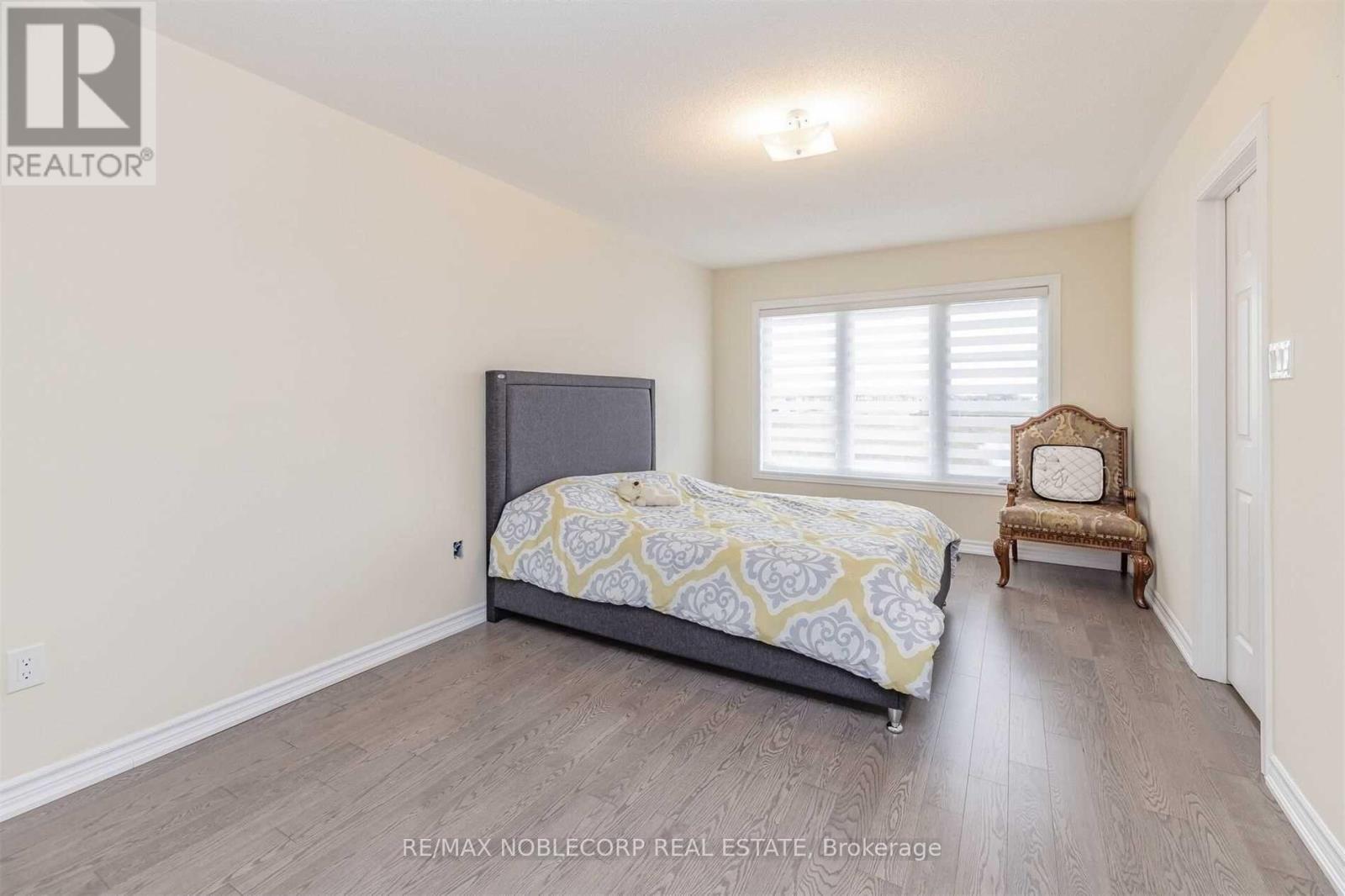 144 Sunset Terrace, Vaughan, Ontario  L4L 1A6 - Photo 16 - N12577826