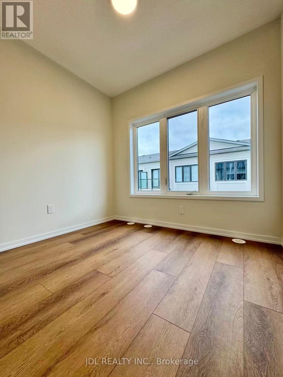 94 Matawin Lane S, Richmond Hill, Ontario  L4B 0H7 - Photo 12 - N12577832