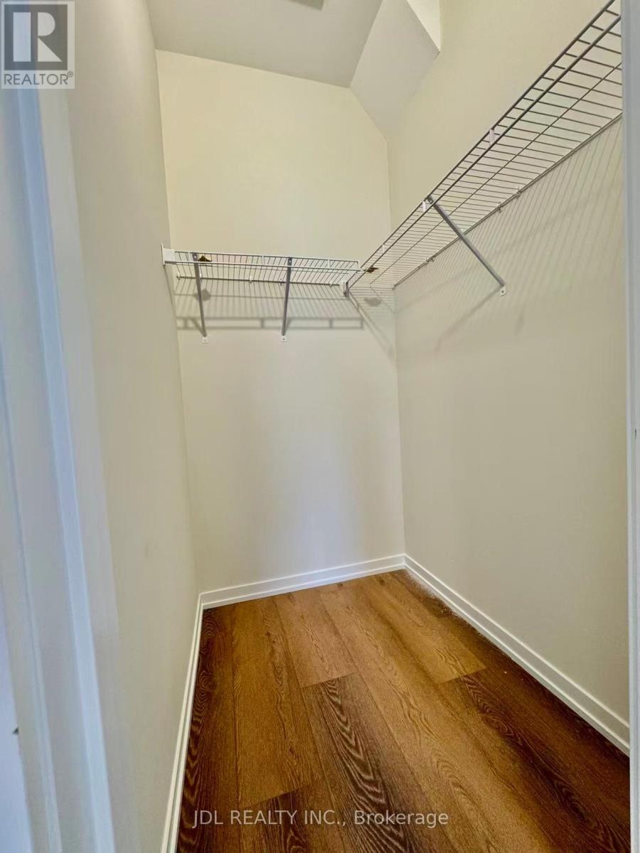 94 Matawin Lane S, Richmond Hill, Ontario  L4B 0H7 - Photo 15 - N12577832