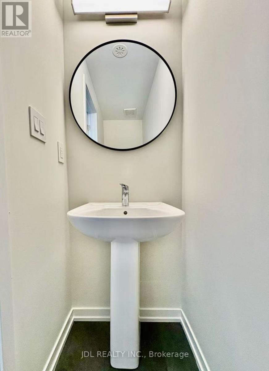 94 Matawin Lane S, Richmond Hill, Ontario  L4B 0H7 - Photo 17 - N12577832