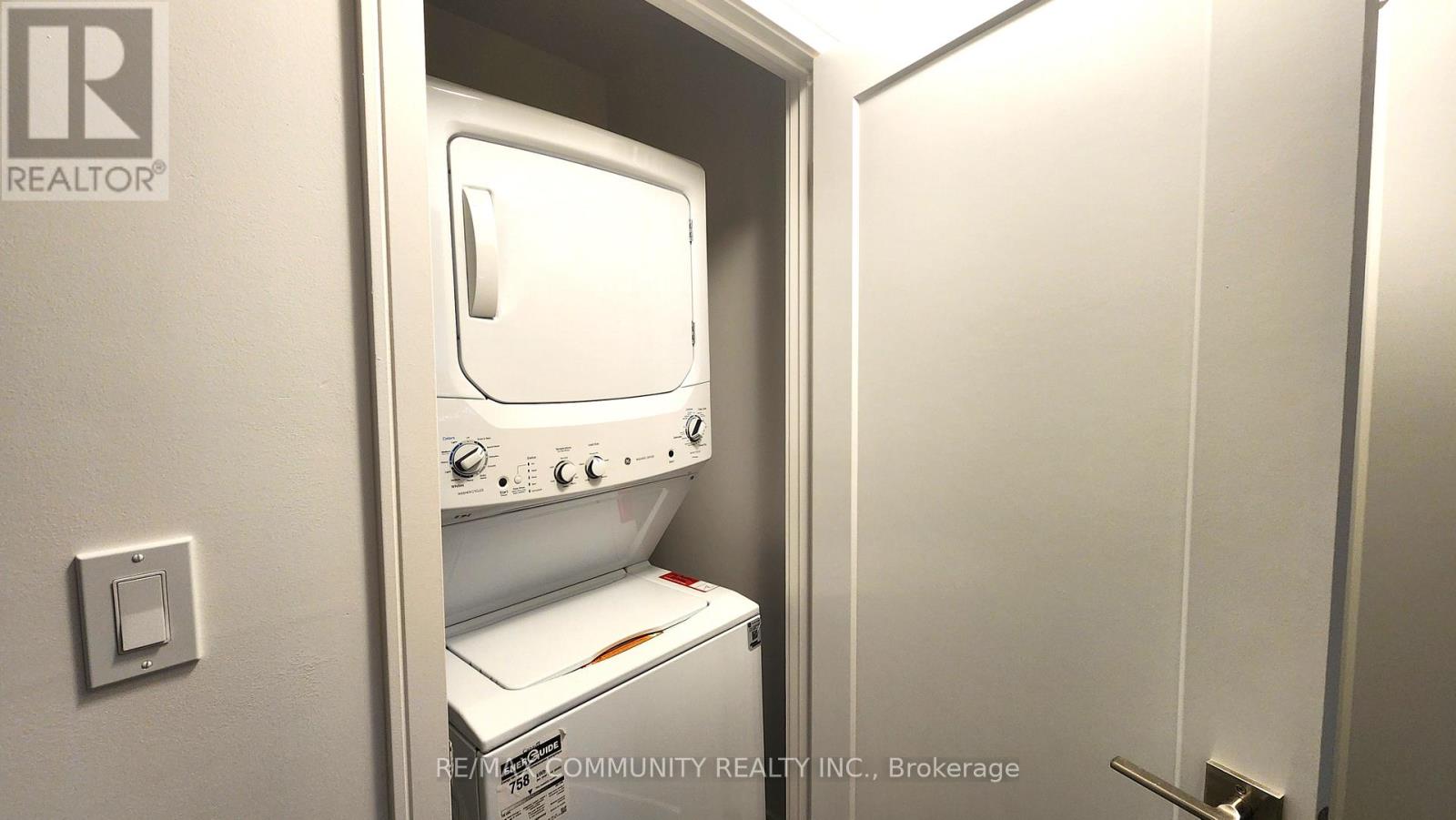 A511 - 705 Davis Drive, Newmarket, Ontario  L3Y 0J1 - Photo 11 - N12577984