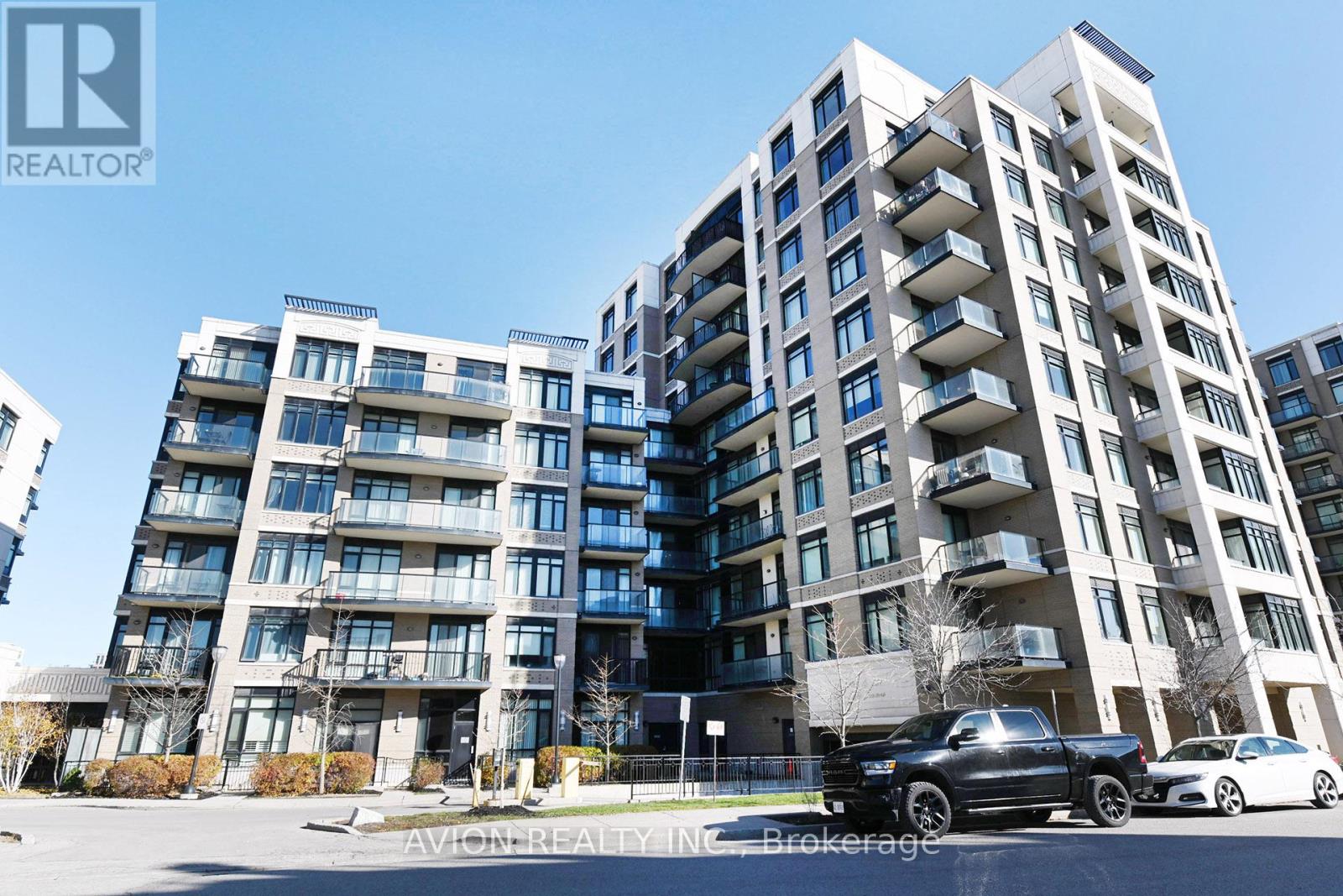 507 - 131 Upper Duke Crescent, Markham, Ontario  L6G 0C9 - Photo 2 - N12578004