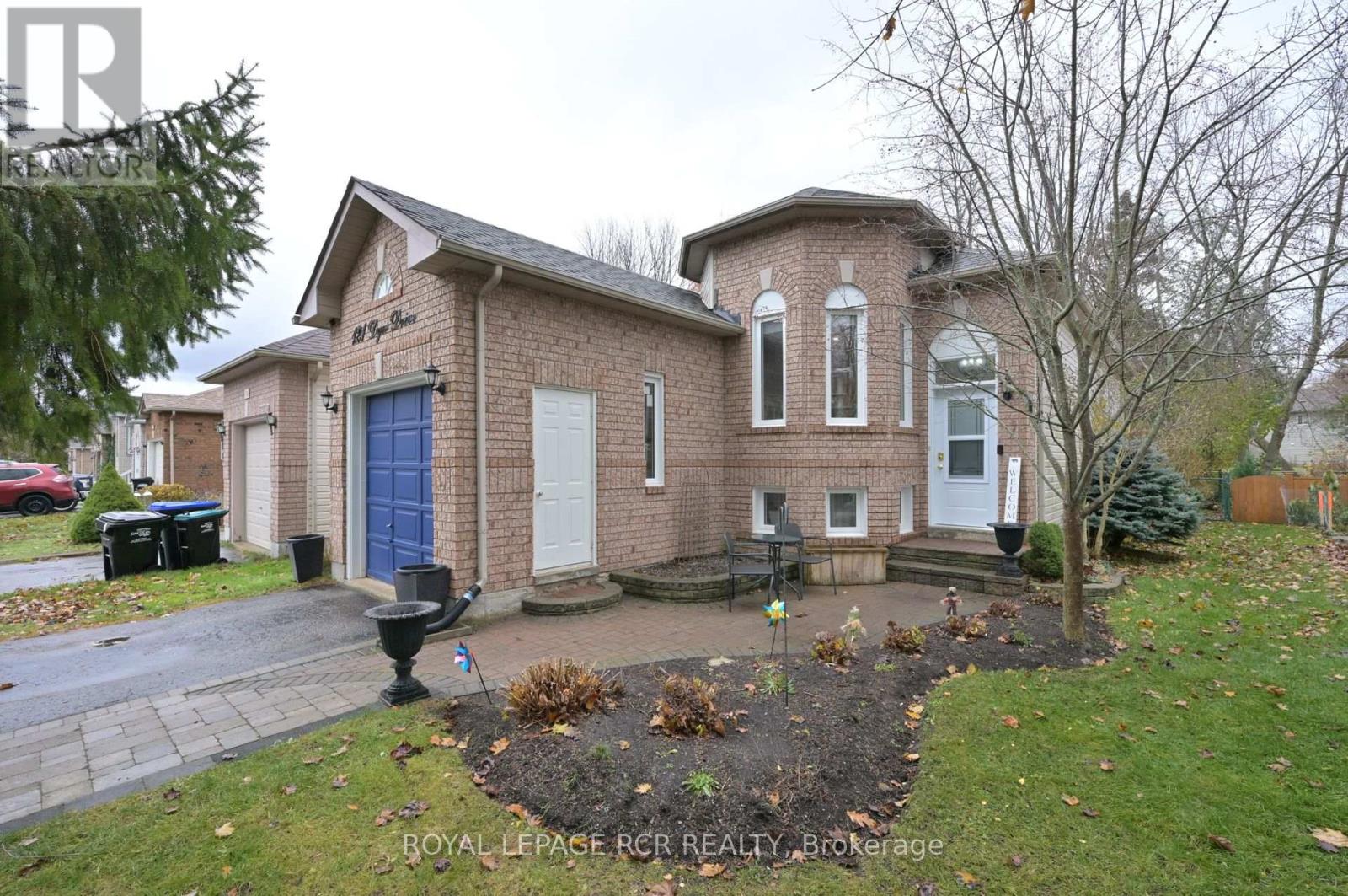 121 Dyer Drive, Wasaga Beach, Ontario  L9Z 1M1 - Photo 2 - S12577854