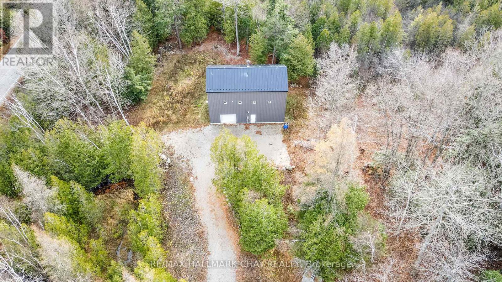 2576 Champlain Road, Tiny, Ontario  L9M 0C9 - Photo 2 - S12577892