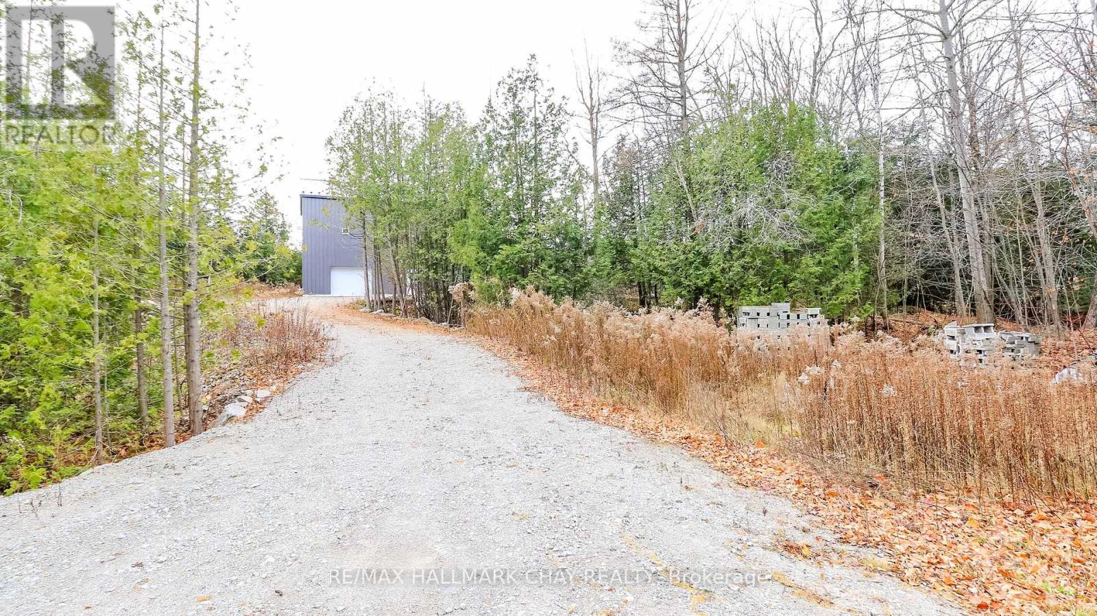 2576 Champlain Road, Tiny, Ontario  L9M 0C9 - Photo 3 - S12577892