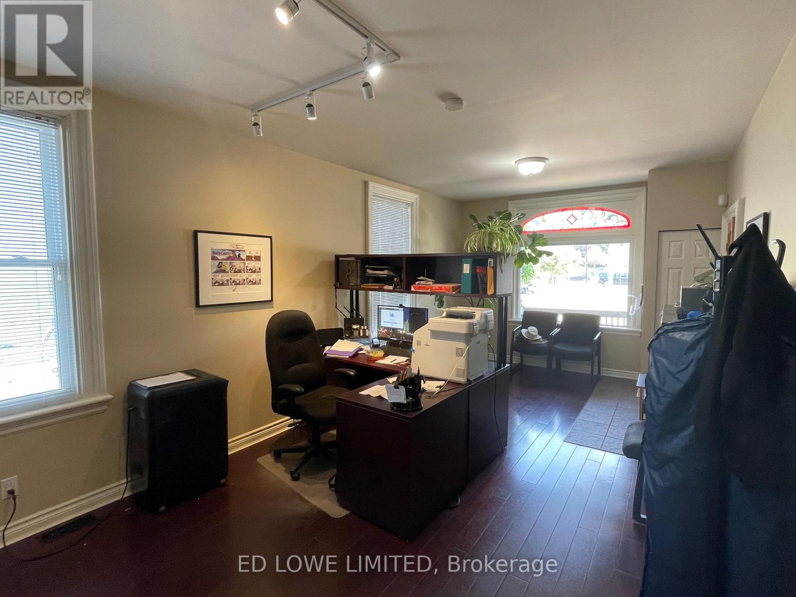 43 Worsley Street, Barrie, Ontario  L4M 1L7 - Photo 7 - S12577910