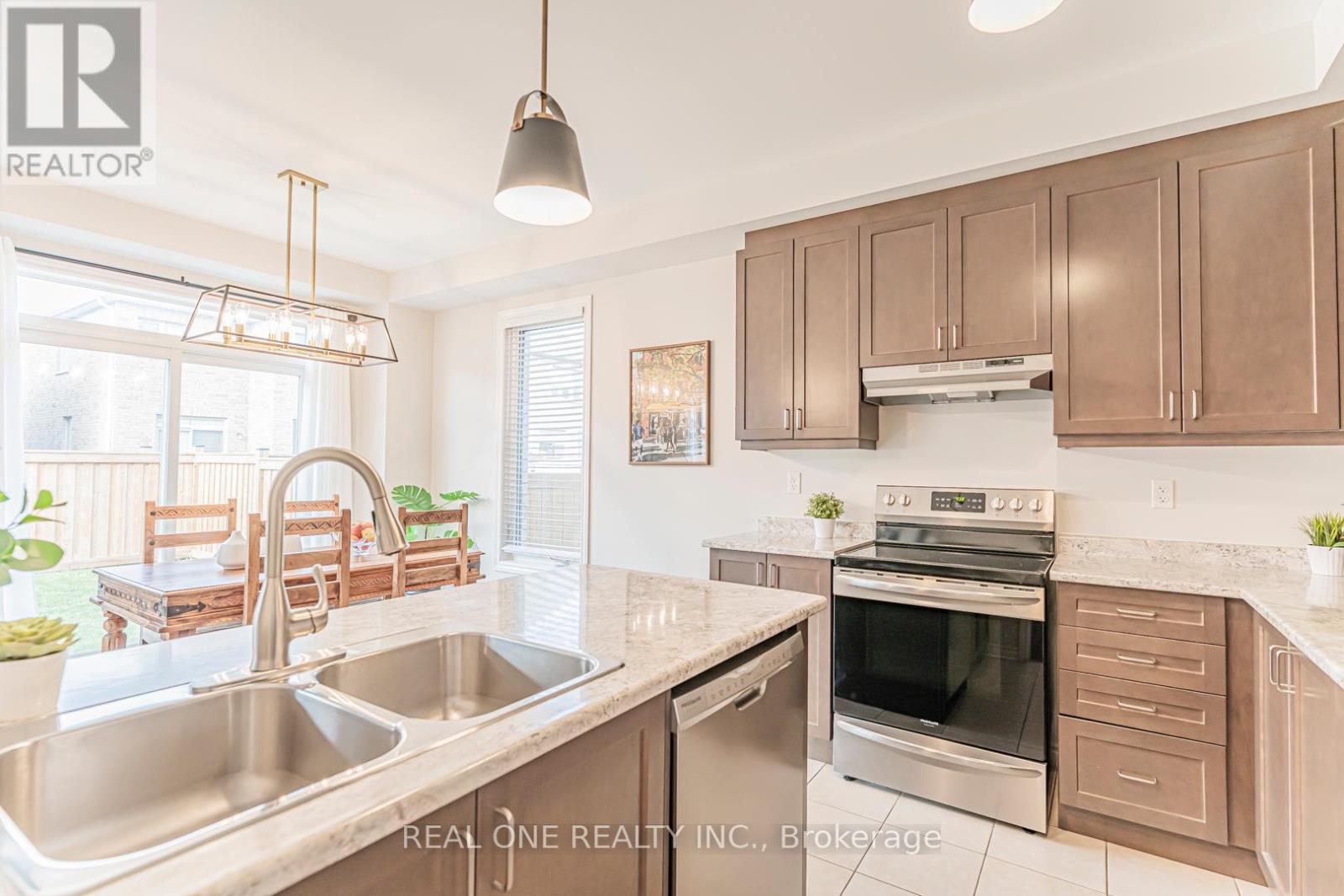 28 Kerr Street, Collingwood, Ontario  L9Y 4B6 - Photo 19 - S12577940