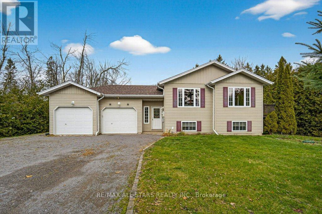 11 Grandview Drive, Kawartha Lakes, Ontario  K0L 2W0 - Photo 2 - X12578112