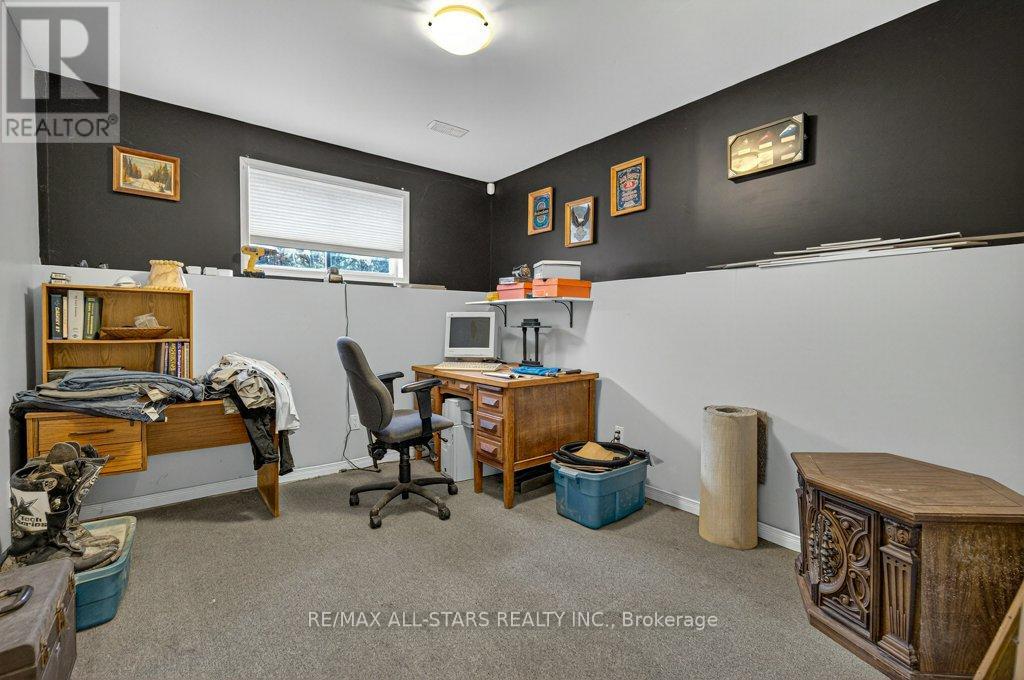 11 Grandview Drive, Kawartha Lakes, Ontario  K0L 2W0 - Photo 25 - X12578112