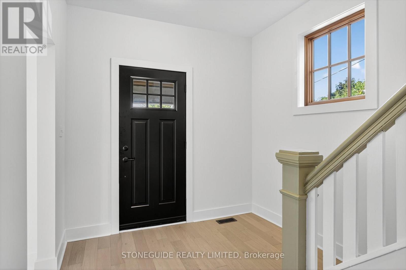 550 Bolivar Street, Peterborough, Ontario  K9J 4R8 - Photo 4 - X12578140