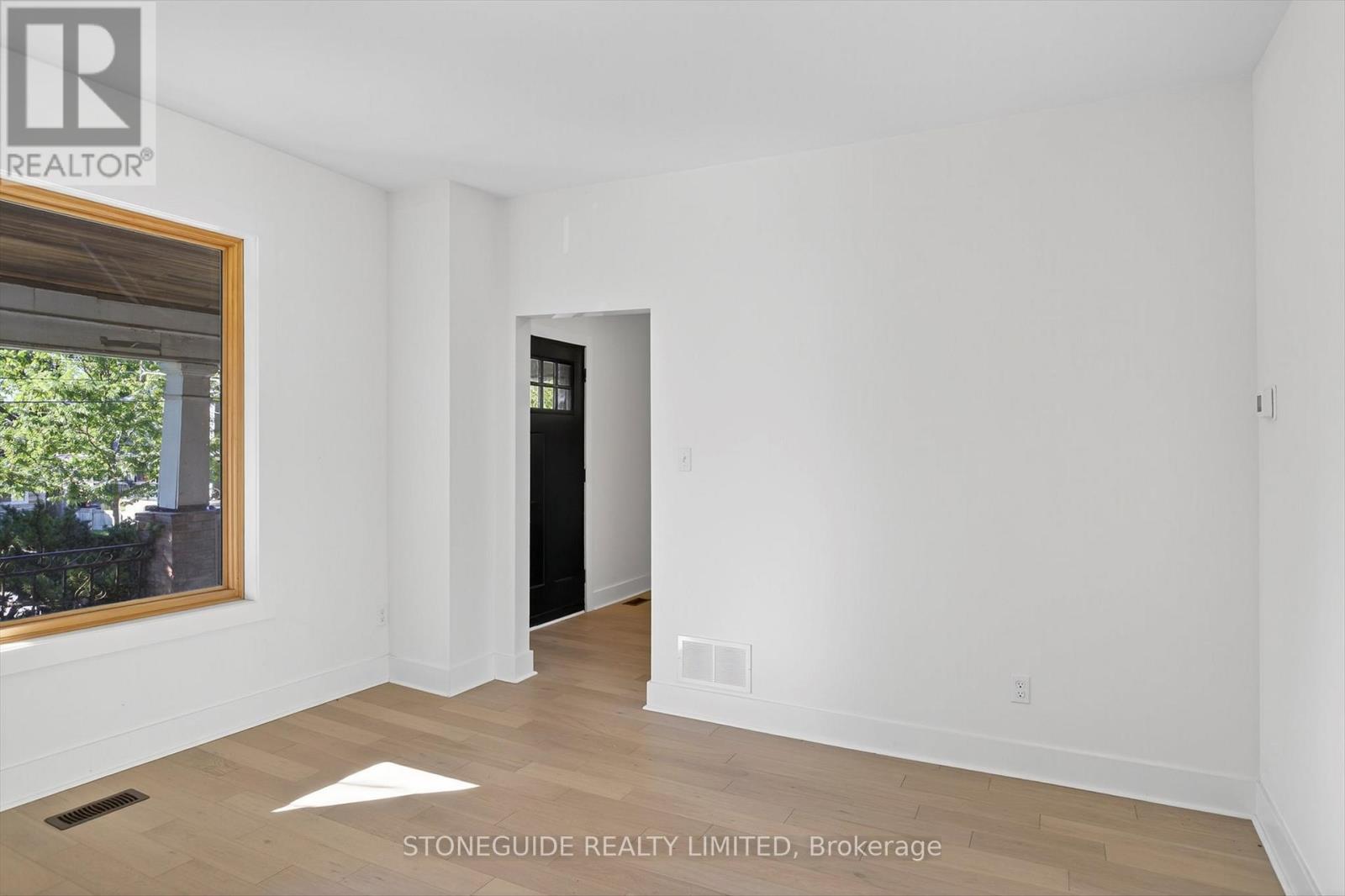 550 Bolivar Street, Peterborough, Ontario  K9J 4R8 - Photo 7 - X12578140