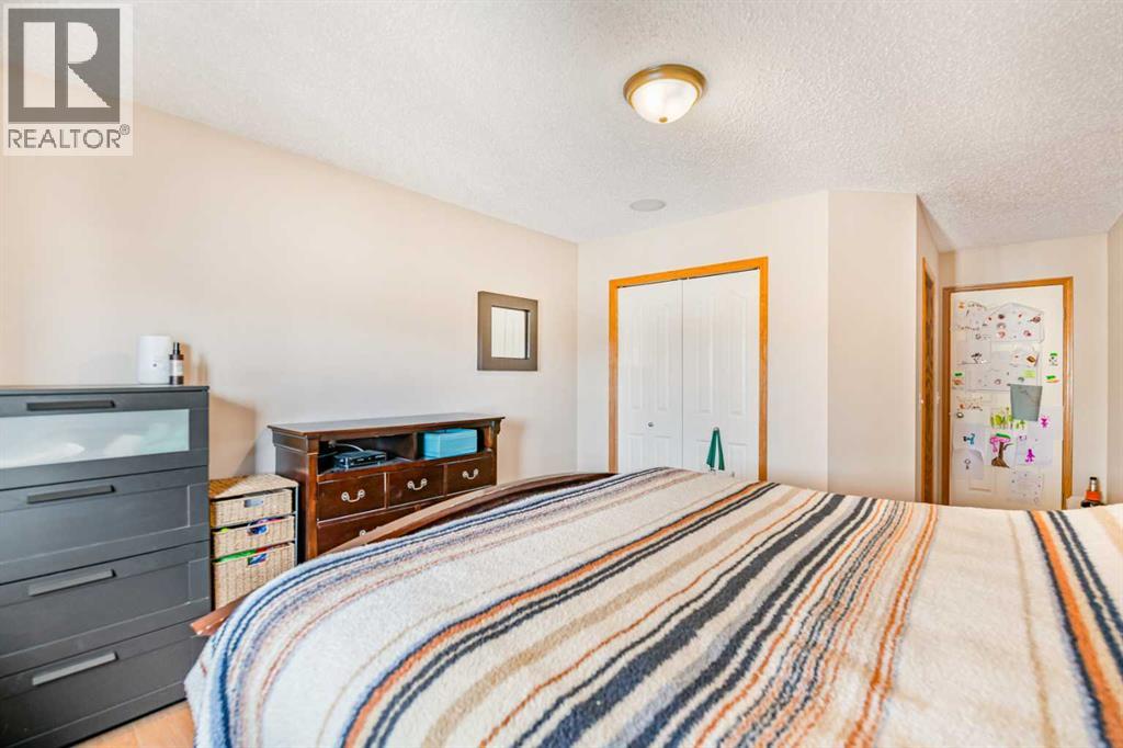 27 Jacobs Close, Red Deer, Alberta  T4P 4C8 - Photo 34 - A2270417